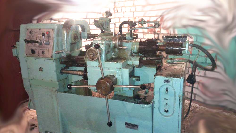 Фото токарного револьверного верстата 1Г325 1Г325 фото токарного токарно-револьверного верстата